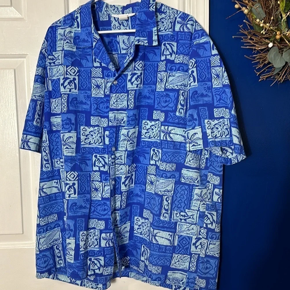 Made in Hawaii Vintage Cotton Blend Short Sleeve Hawaiian Print Button up XL